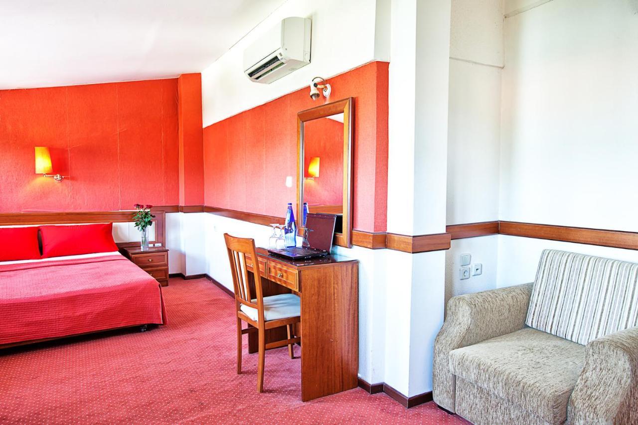Hotel Anastassiou - Bike And Motorcycle Friendly 2*